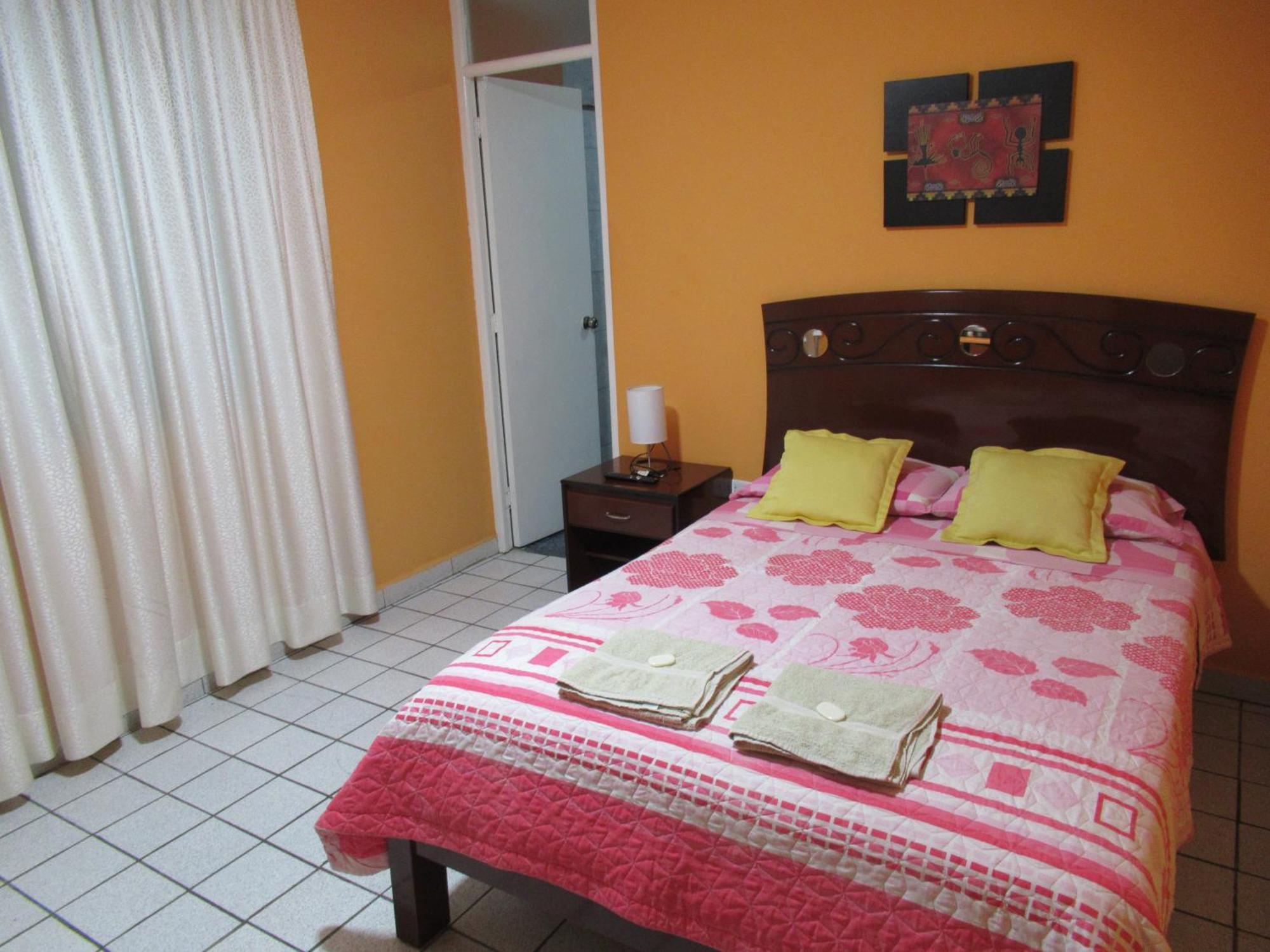 Kurmi Hostel Lima Airport Cameră foto